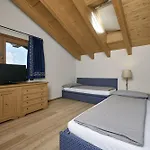 Hotel Rezia 4*