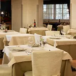 Rezia Hotel